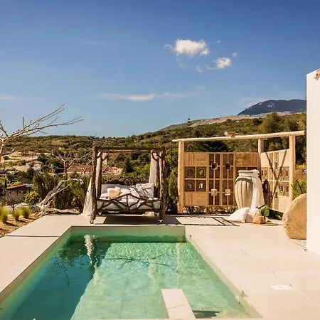 Spathes Private Pool Villa *