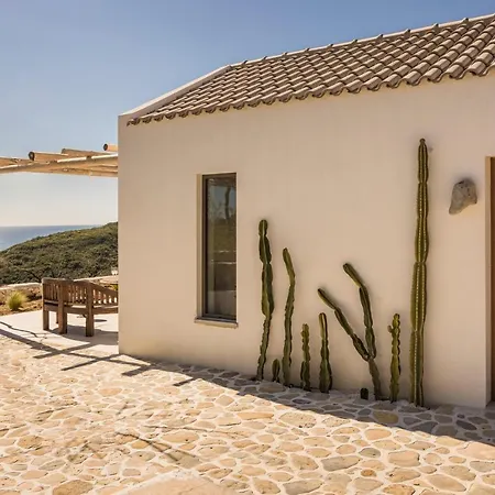 Spathes Private Pool Villa Ρατζακλί