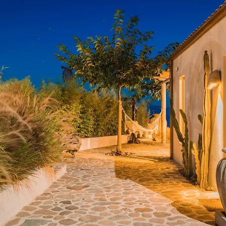 Spathes Kefalonia - Luxury Vilă Ratzaklíon