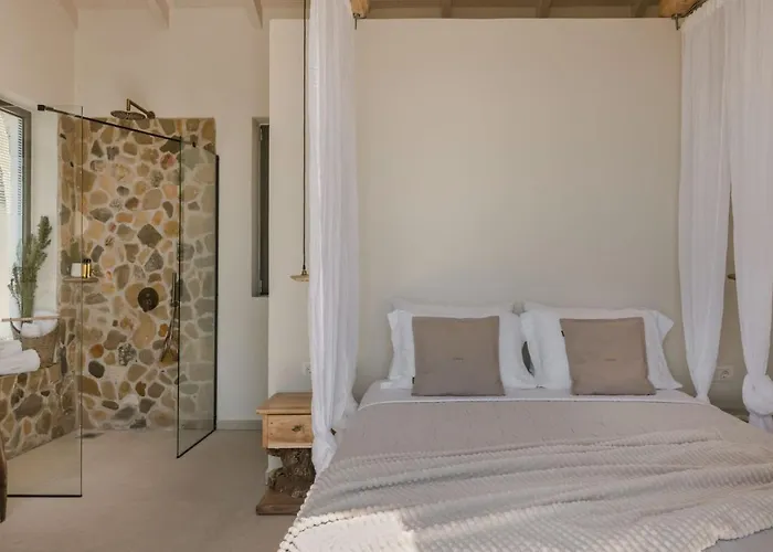 Spathes Luxury Private Pool With Sea View In Kefalonia